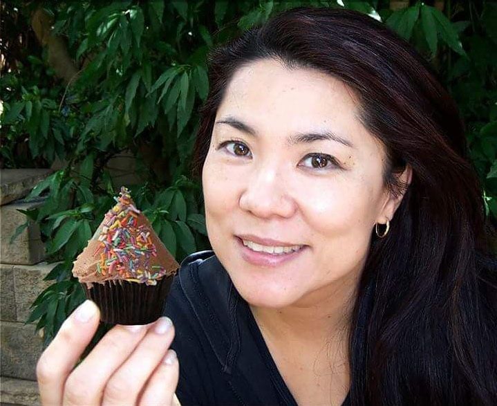 #minimonetcupcakes #rocksmarkets #therocks #cupcakes #sydney #desserts #facepainting #minicupcakes 